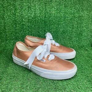 Vans Rose/ Pale pink Satin Sneakers with White Laces SZ 5.5 WMN/girls